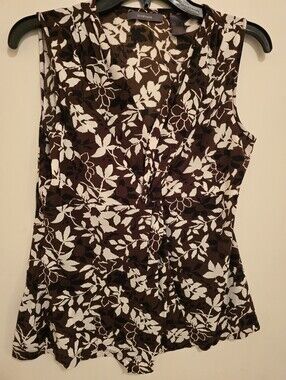 Liz Claiborne Brown & White Floral Sleeveless V-Neck Top